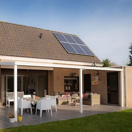 Holiday home Huijsmansverhuur Type Premium De Luxe