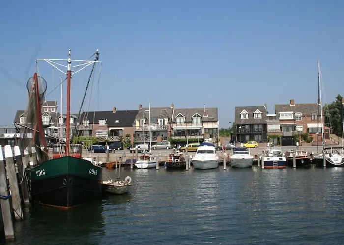 Holiday home Huijsmansverhuur Type Premium De Luxe *