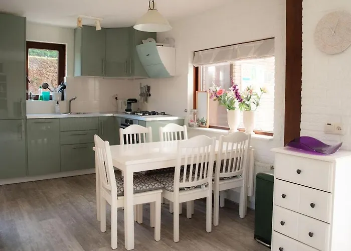 Holiday home Huijsmansverhuur Type Premium De Luxe *